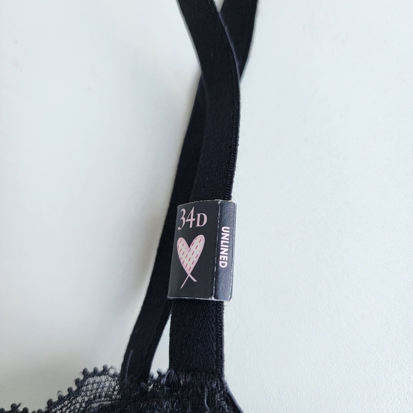 NWT Victoria's Secret Body By Victoria Unlined Demi Bra Black 34D - Picture 8 of 13